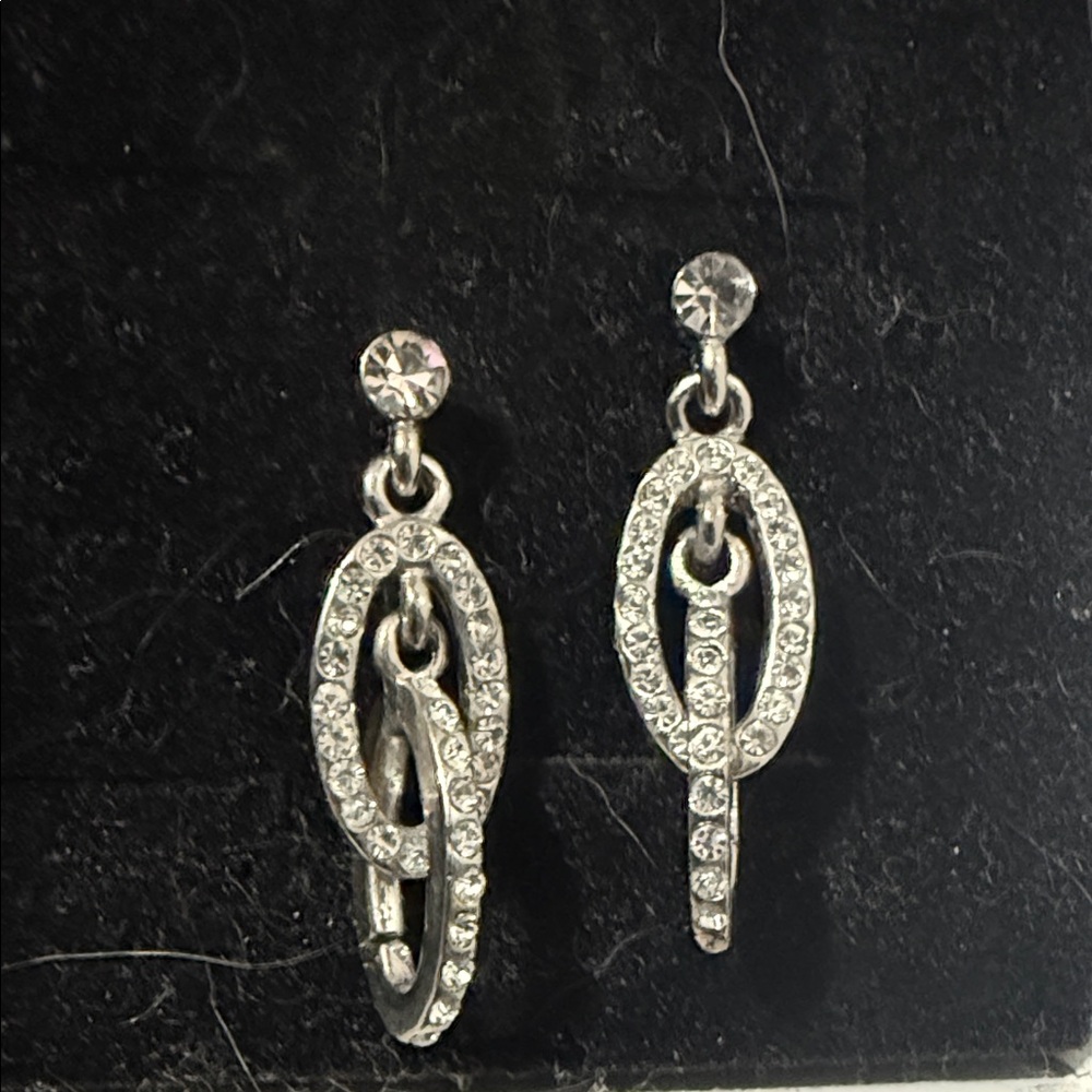 Elegant Silver Crystal Drop Earrings